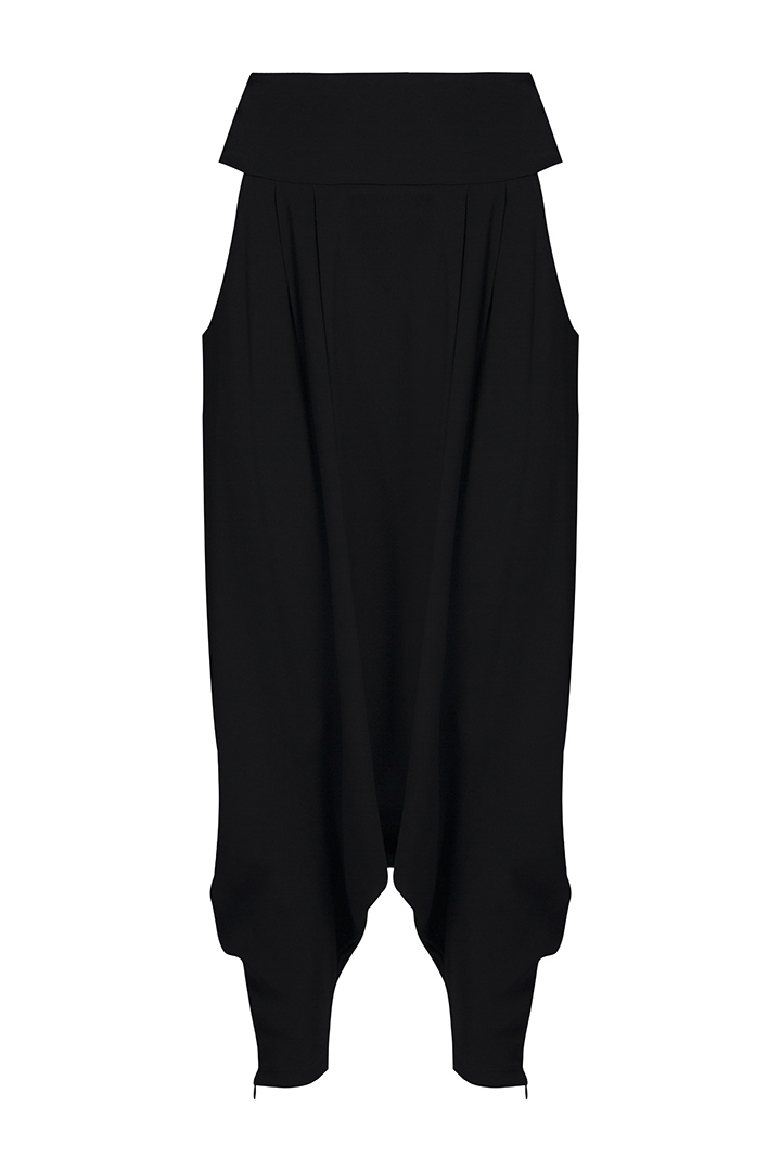 Şalvar 890 TL.